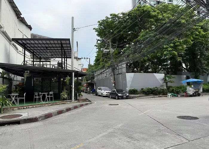 Guest house S Sukhumvit 48 Bangkok