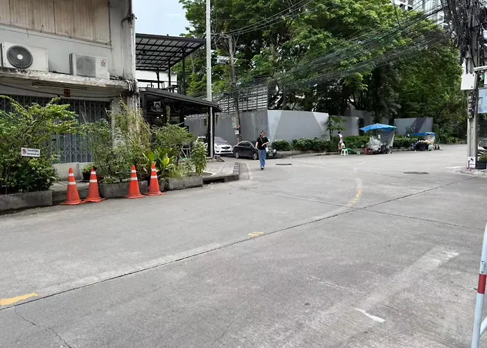 S Sukhumvit 48 Guest house 3*