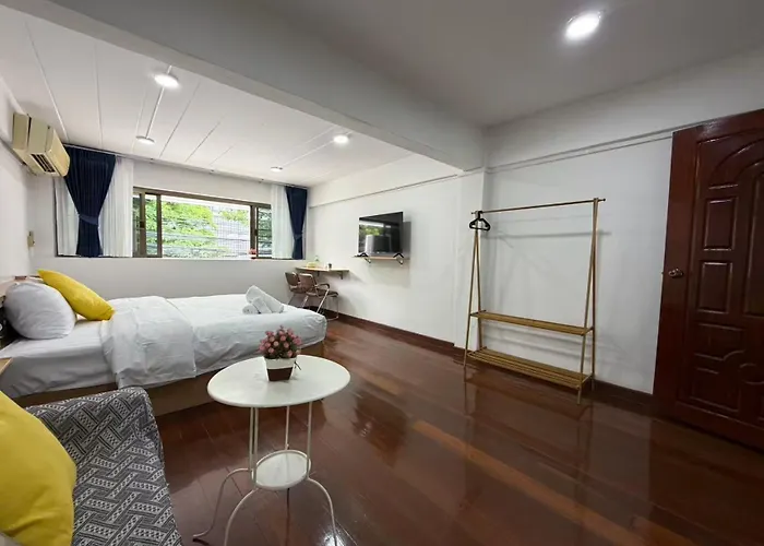S Sukhumvit 48 Guest house Bangkok