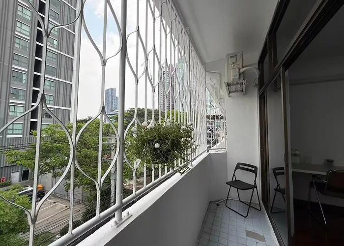 Guest house S Sukhumvit 48 3*