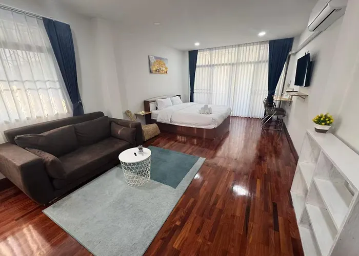S Sukhumvit 48 Bangkok