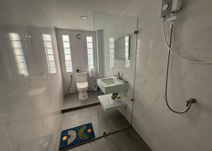 Guest house S Sukhumvit 48 3*