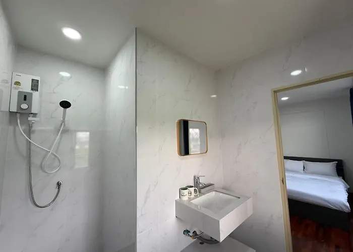 S Sukhumvit 48 Guest house